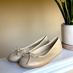 Girls Gold Ballet Flats Size 3